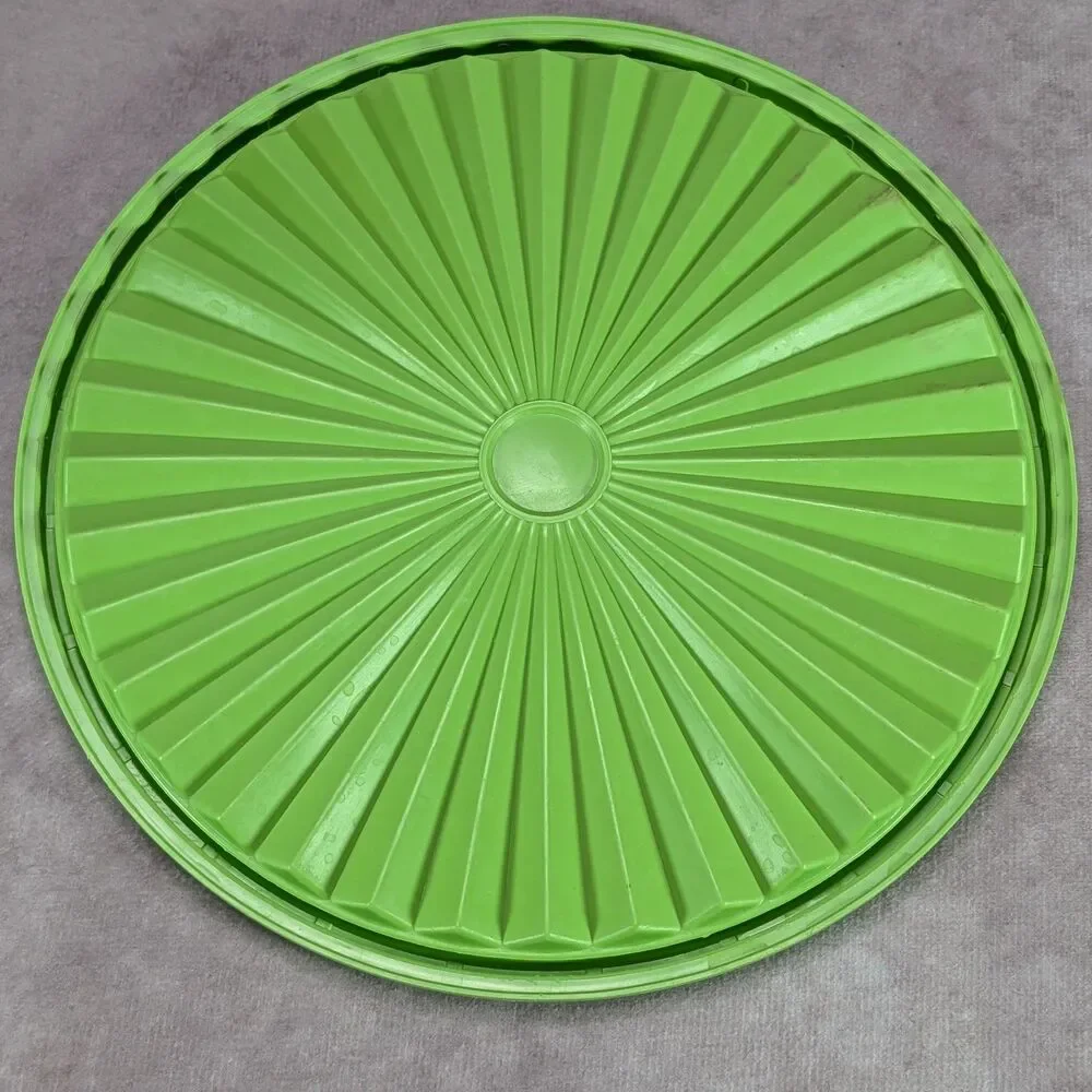 Vintage Tupperware Servalier Green Bowl 1204 White Scroll Graphic Starburst Lid